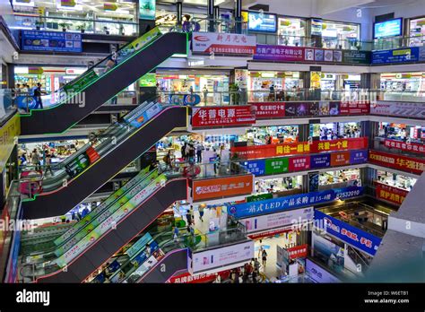 Huaqiangbei, Shenzhen: Electronics Market, Commercial Street.